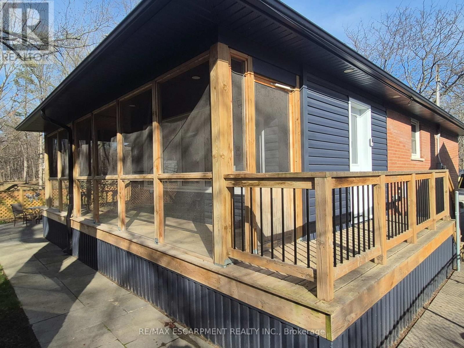 2191 MOUNT ROYAL AVENUE Image 33