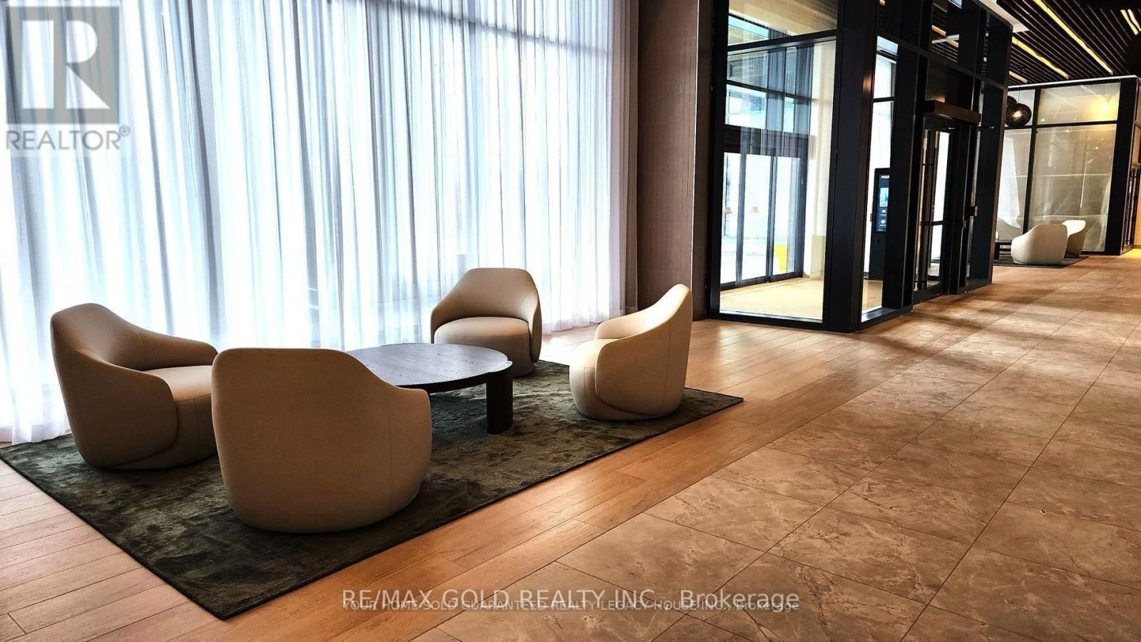 1206 - 15 SKYRIDGE DRIVE Image 10