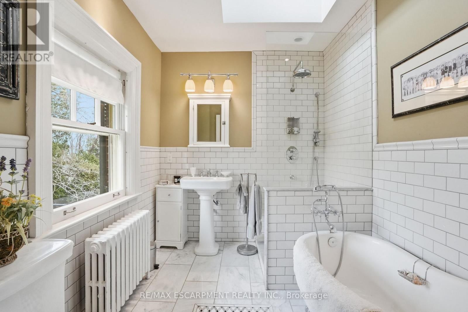 184 KING STREET Image 26