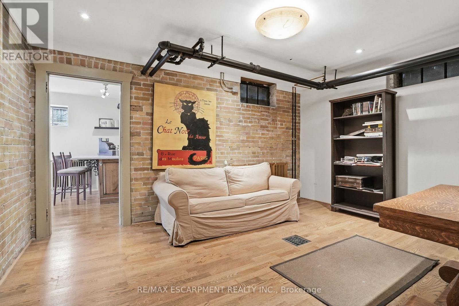 184 KING STREET Image 36