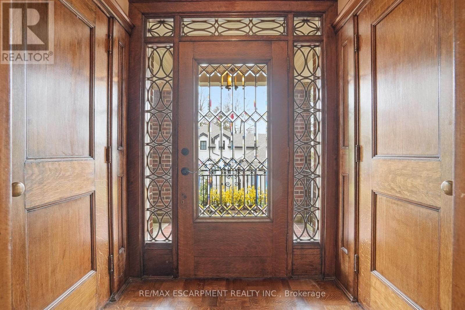 184 KING STREET Image 5