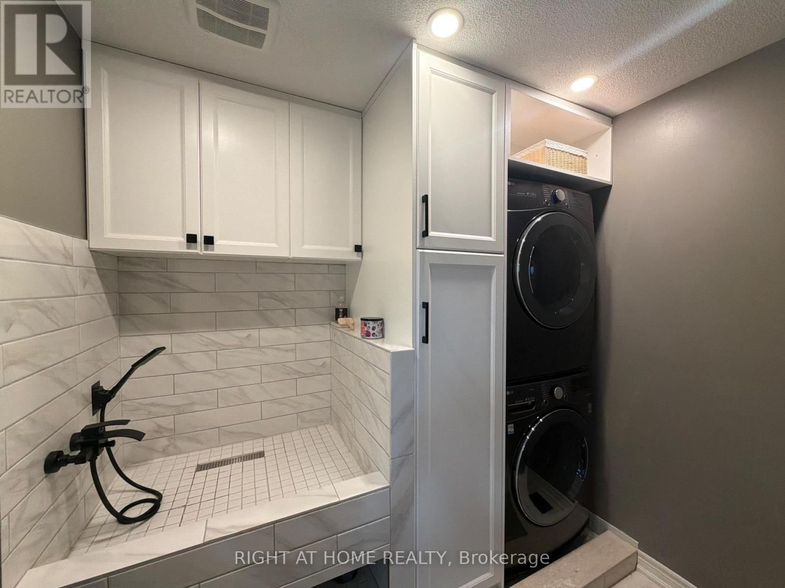 3169 LARRY CRESCENT Image 17