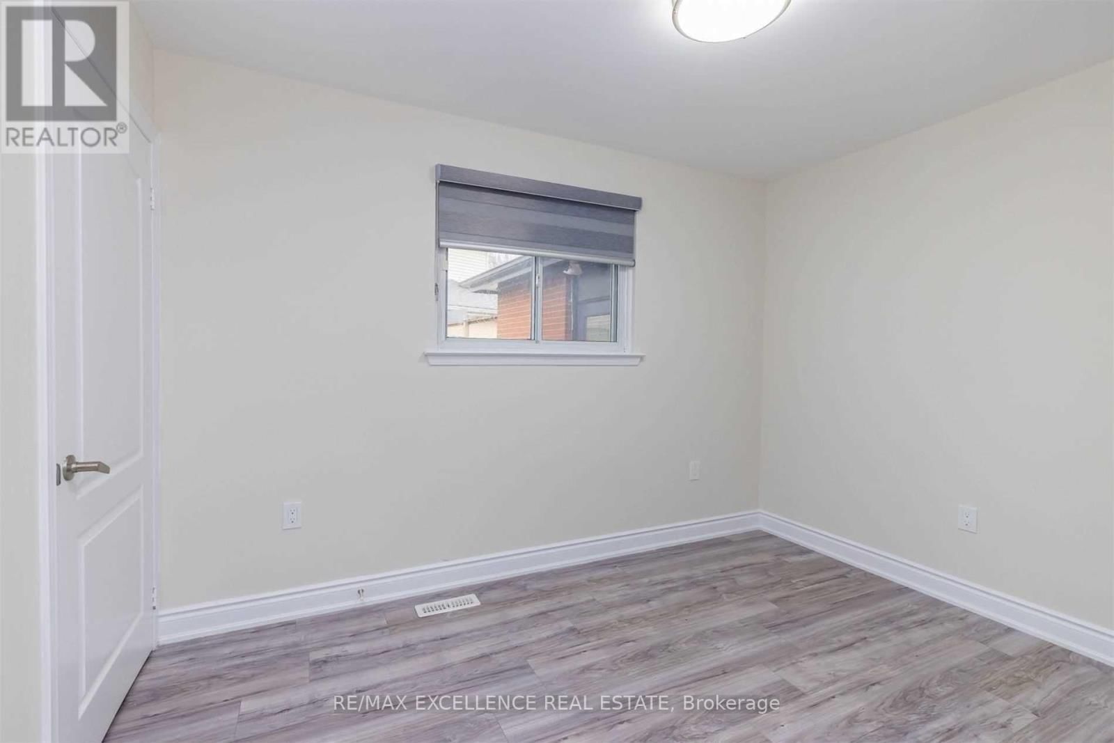 Bsmt - 62 GOLDCREST ROAD Image 5