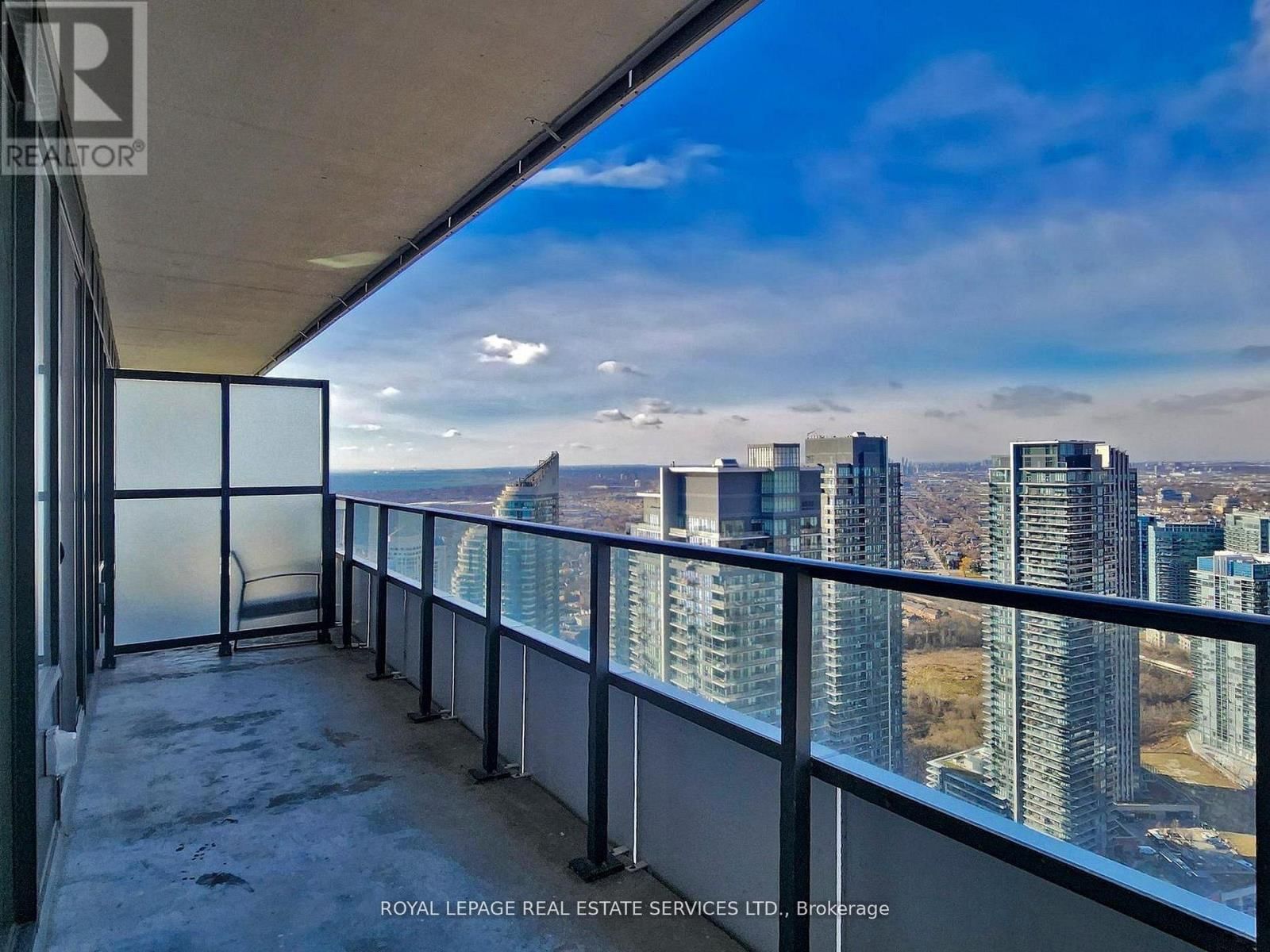 4620 - 30 SHORE BREEZE DRIVE Image 9