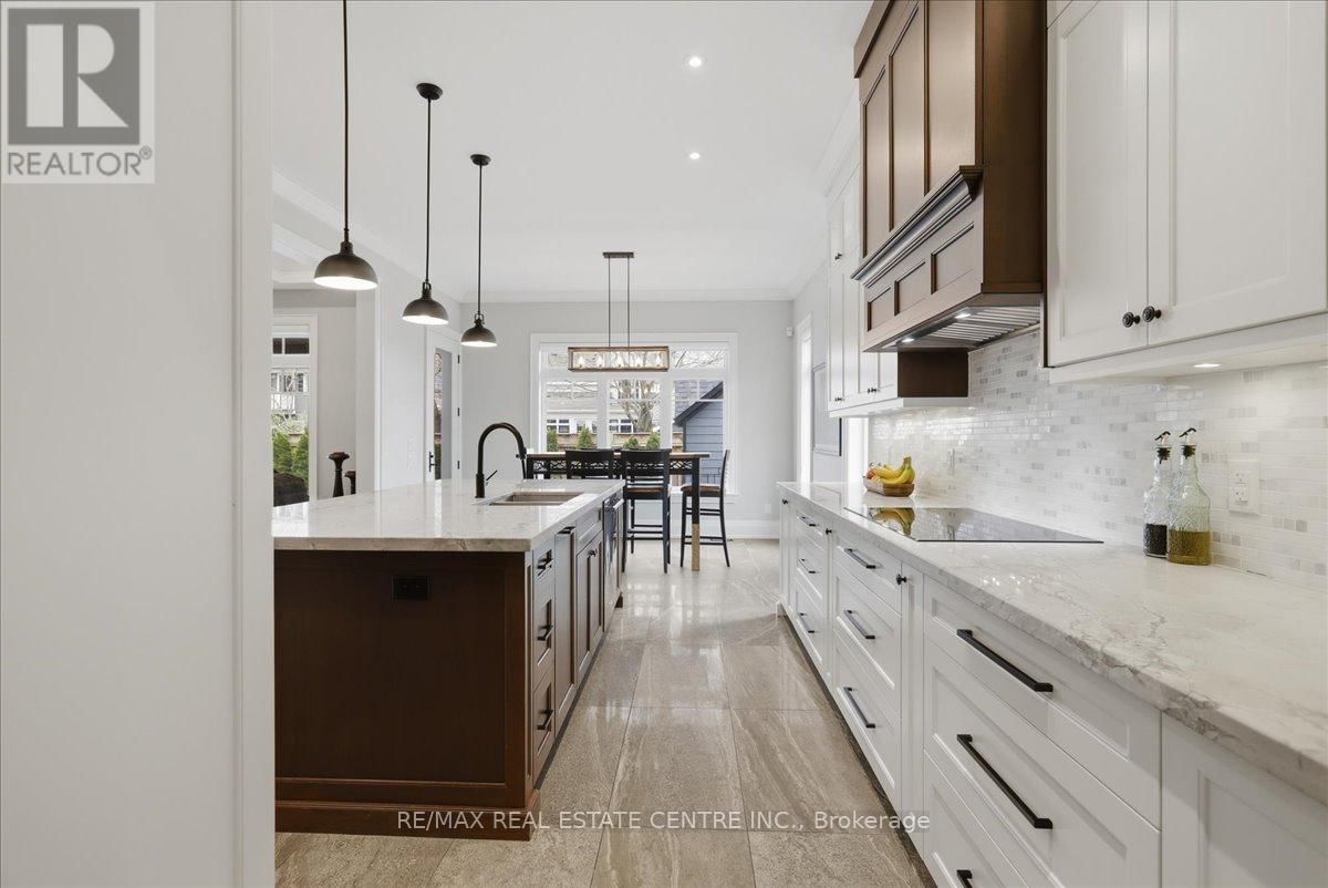 67 ROBERT STREET Image 10