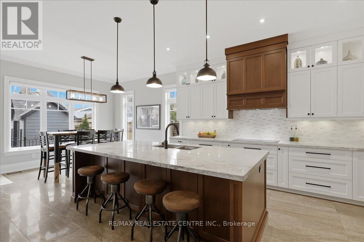 67 ROBERT STREET Image 11