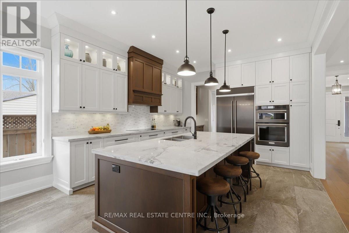 67 ROBERT STREET Image 12