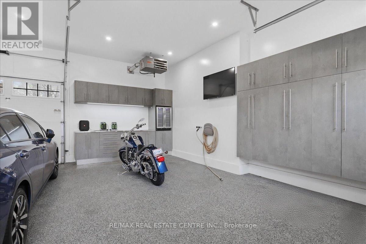 67 ROBERT STREET Image 23