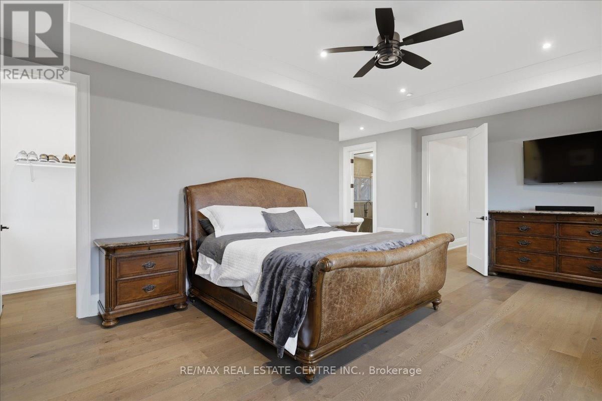 67 ROBERT STREET Image 27