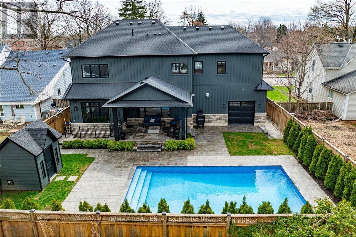 67 ROBERT STREET Image 4