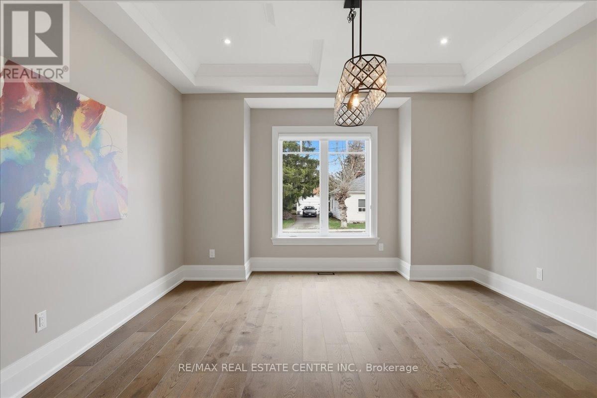 67 ROBERT STREET Image 9