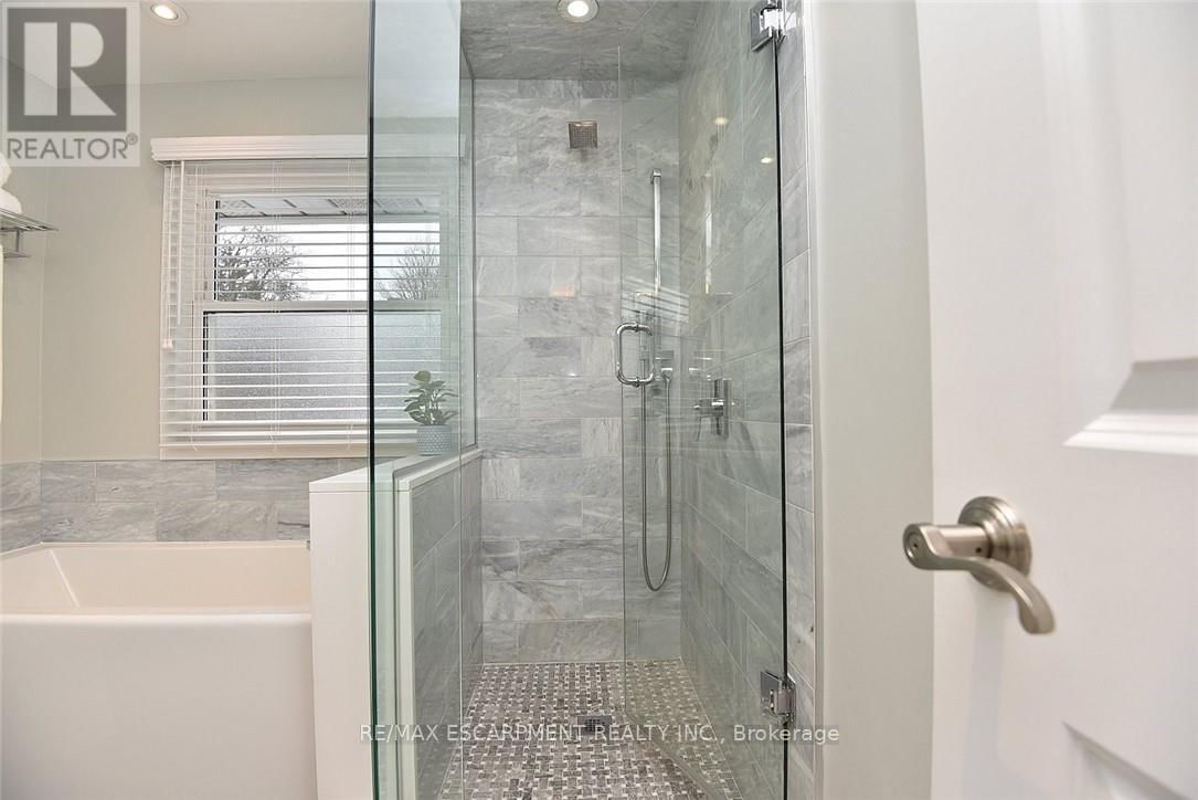 626 VANDERBURGH DRIVE Image 28