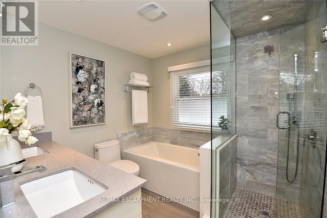 626 VANDERBURGH DRIVE Image 29