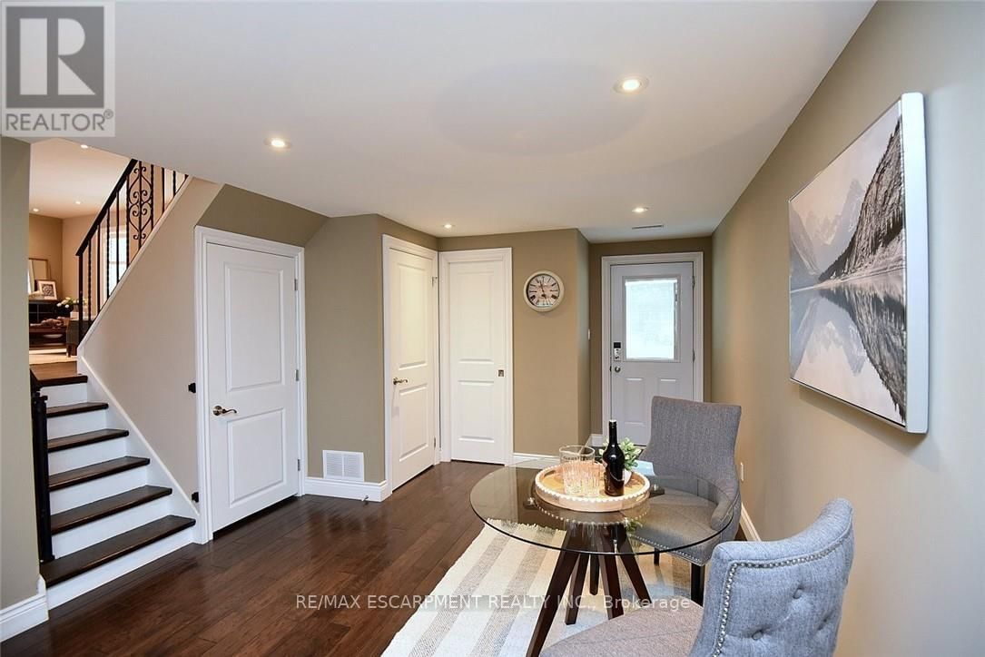 626 VANDERBURGH DRIVE Image 31