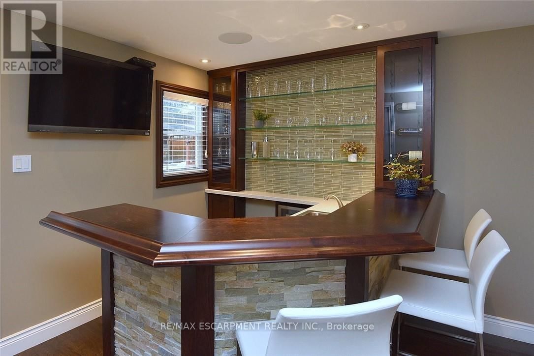 626 VANDERBURGH DRIVE Image 33