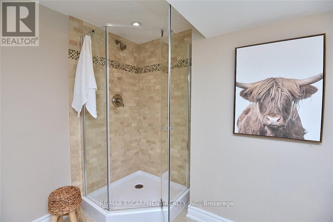 626 VANDERBURGH DRIVE Image 39