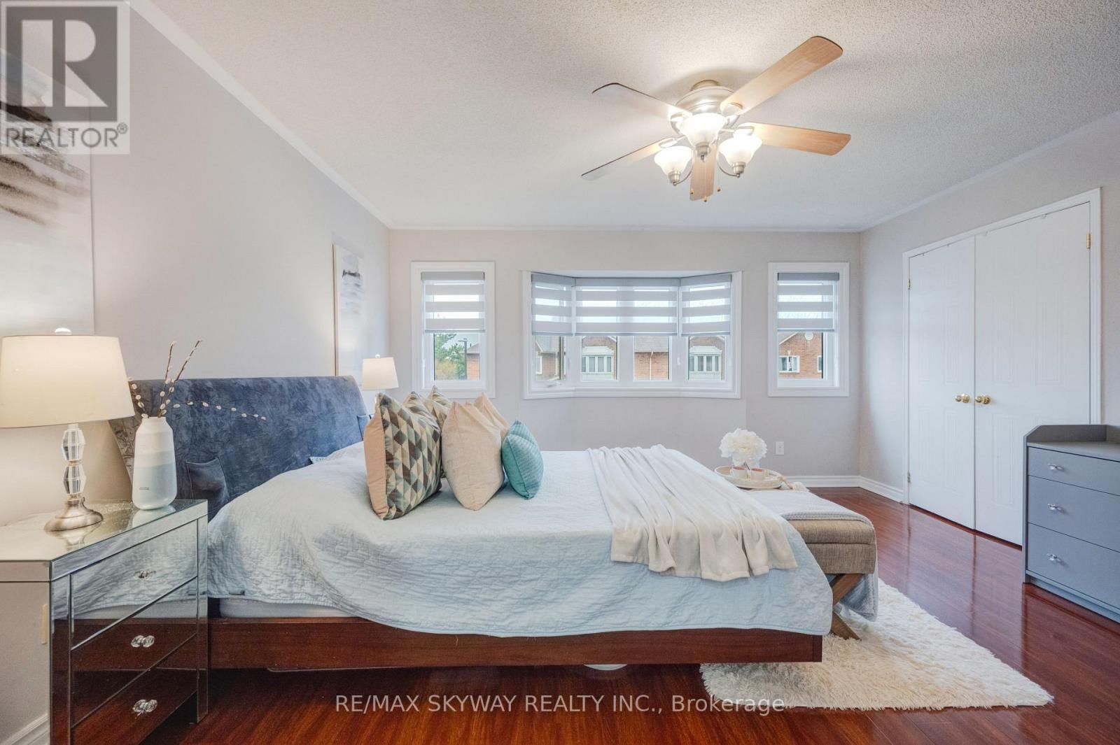 44 - 1485 TORRINGTON DRIVE Image 22