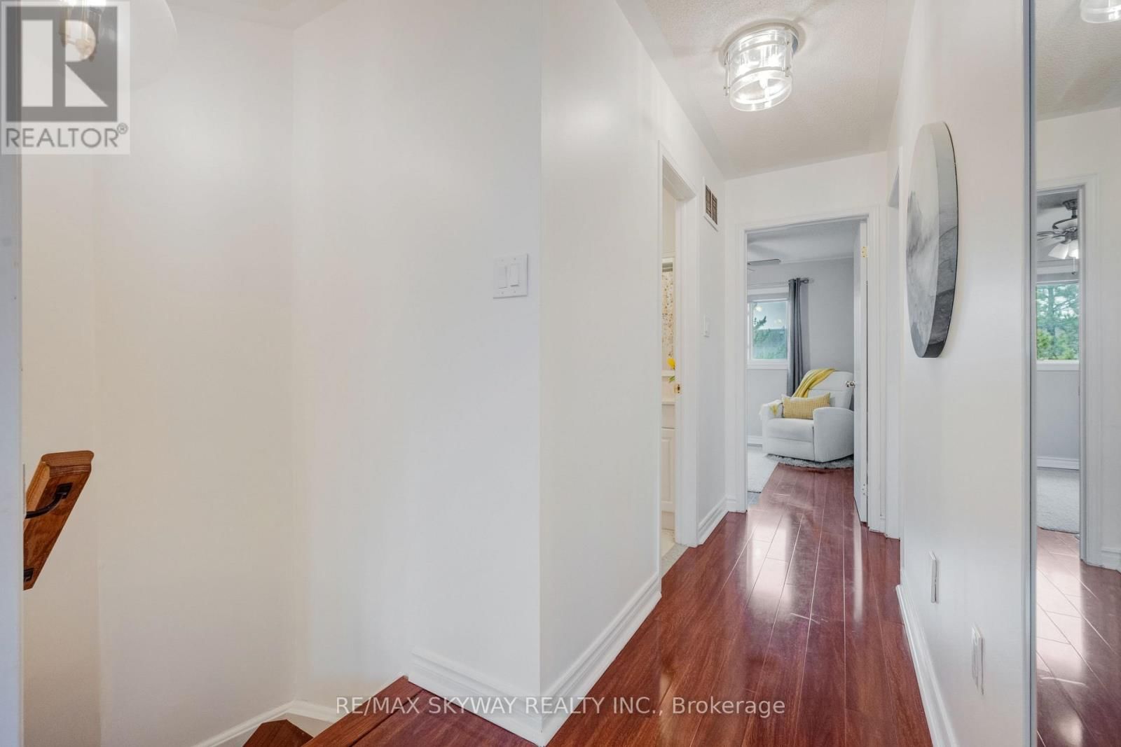 44 - 1485 TORRINGTON DRIVE Image 31