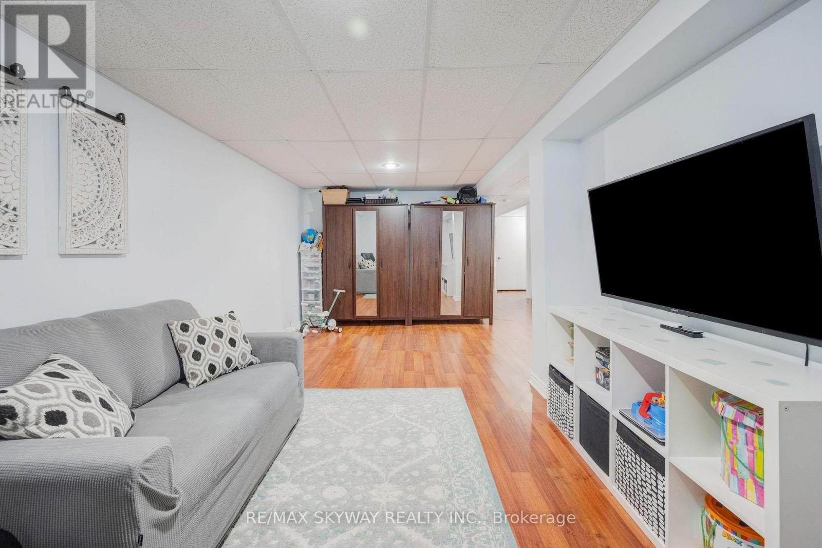 44 - 1485 TORRINGTON DRIVE Image 34