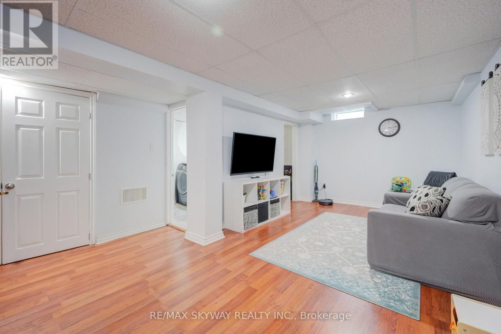 44 - 1485 TORRINGTON DRIVE Image 35