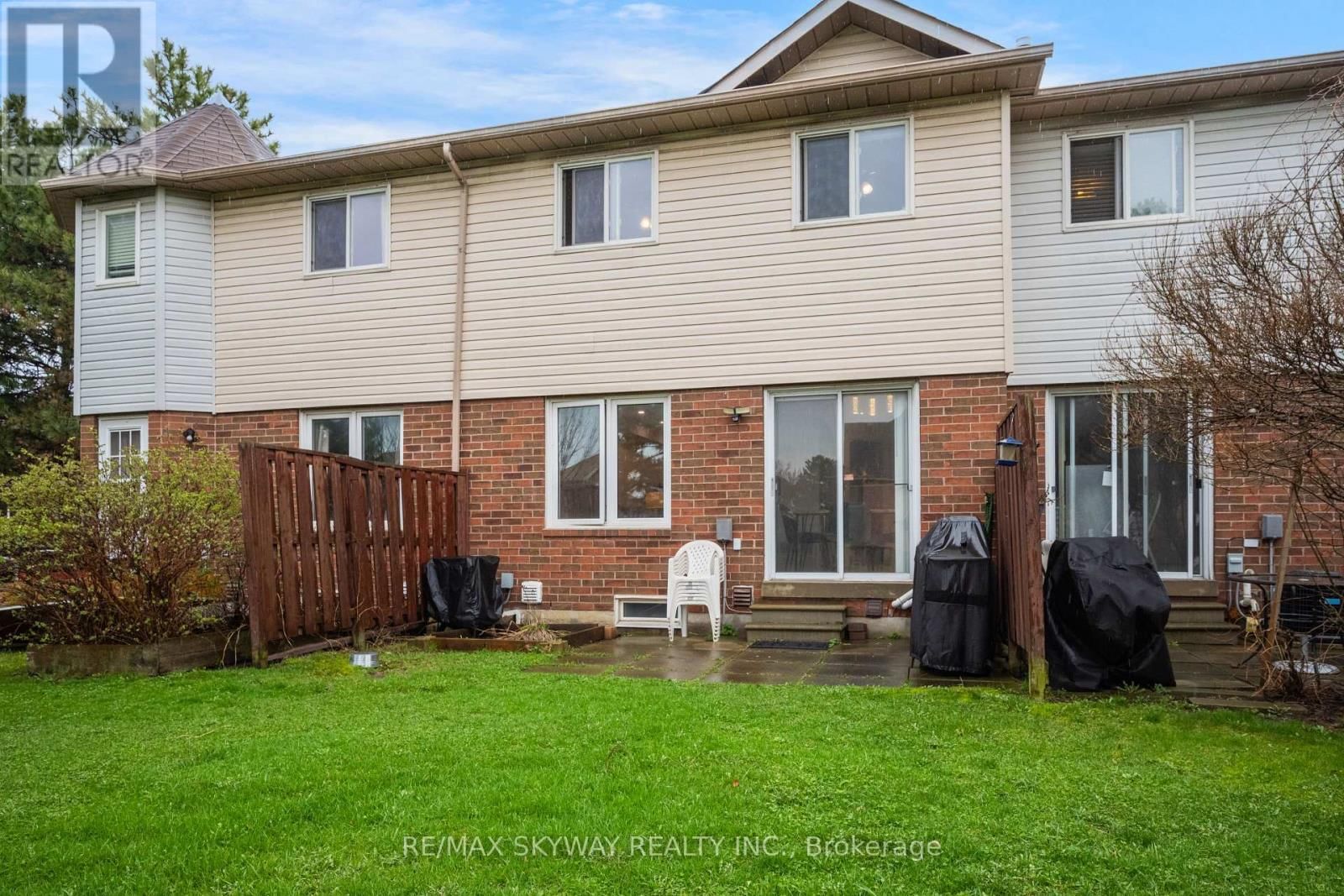 44 - 1485 TORRINGTON DRIVE Image 39