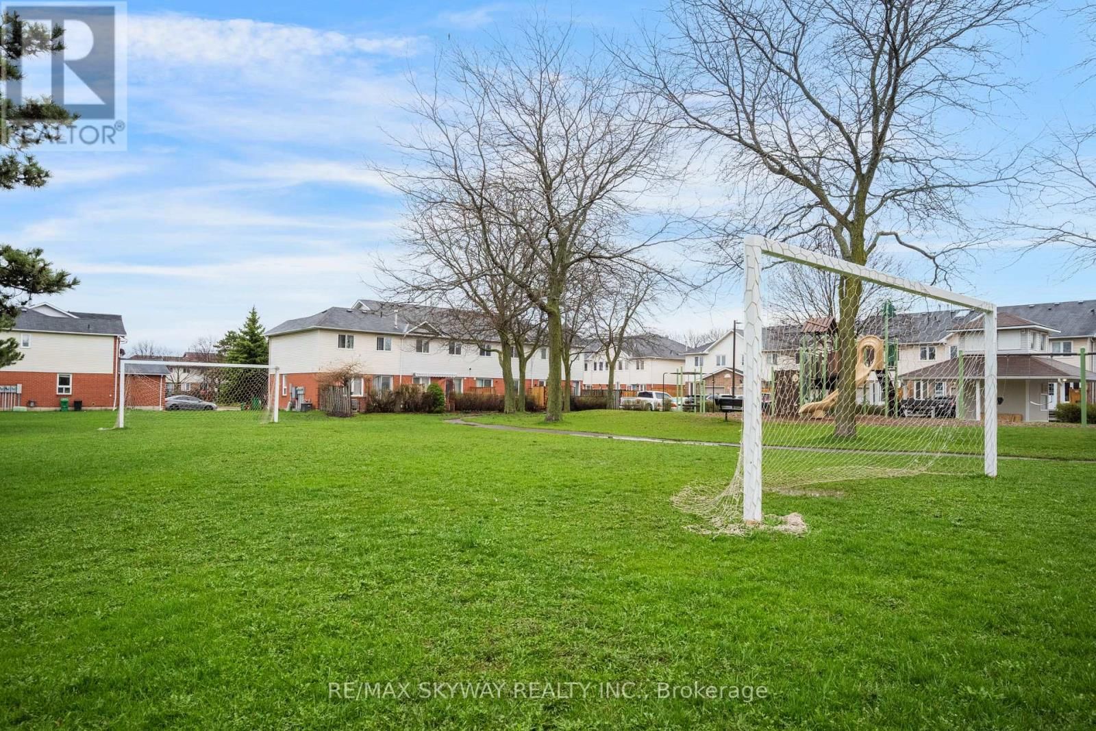 44 - 1485 TORRINGTON DRIVE Image 42