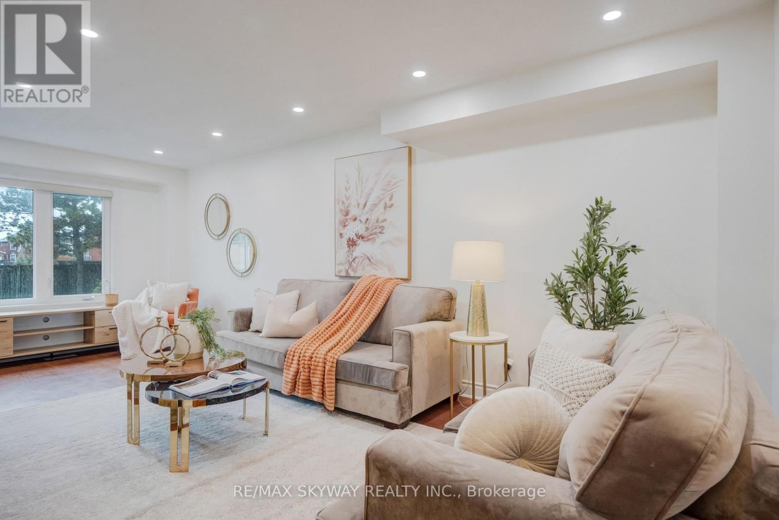 44 - 1485 TORRINGTON DRIVE Image 7