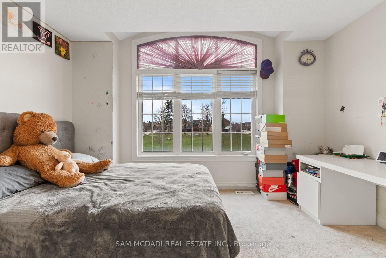 53 LORENVILLE DRIVE Image 26