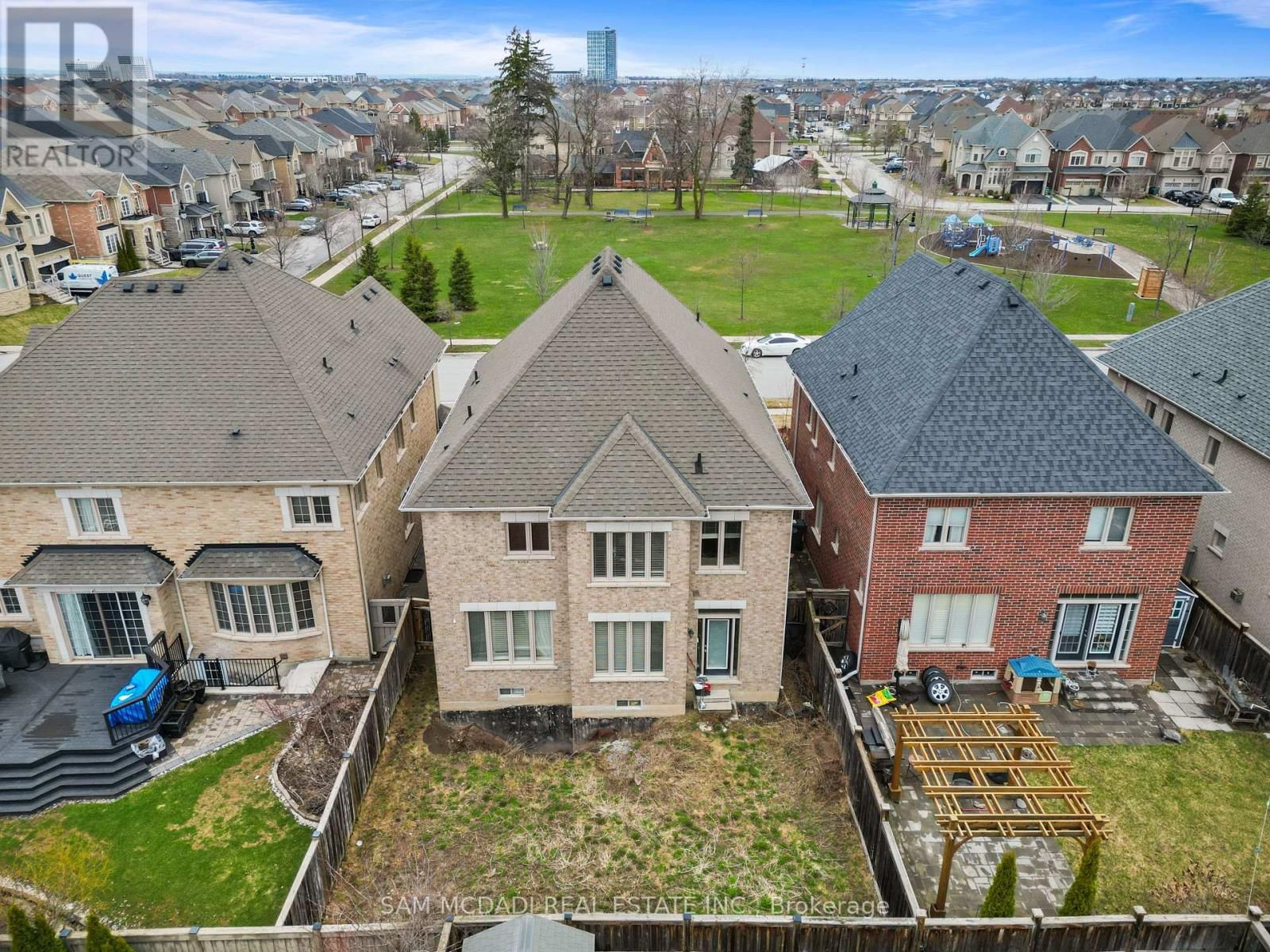 53 LORENVILLE DRIVE Image 29