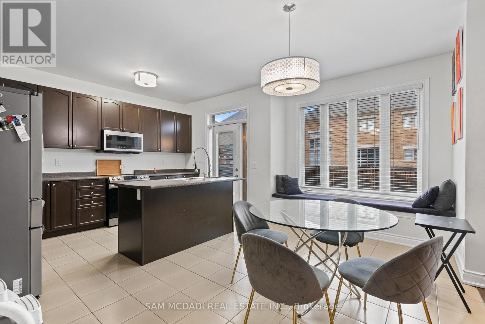 53 LORENVILLE DRIVE Image 8