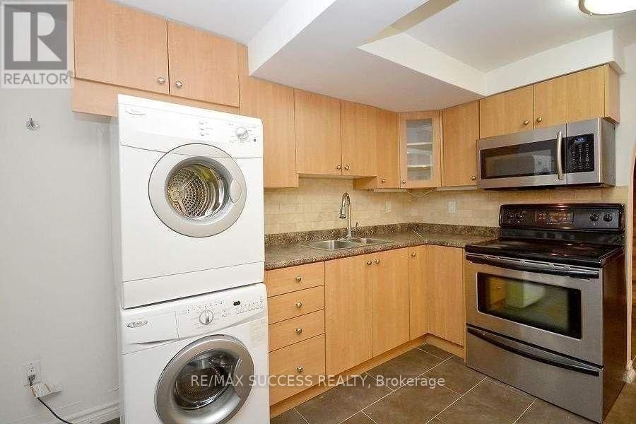 422 SILVERTHORNE CRESCENT Image 10