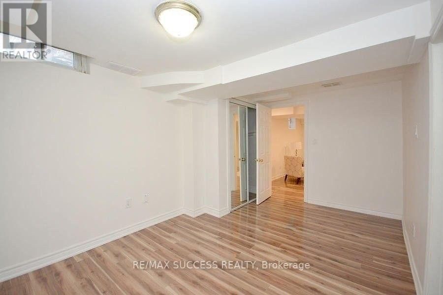 422 SILVERTHORNE CRESCENT Image 6