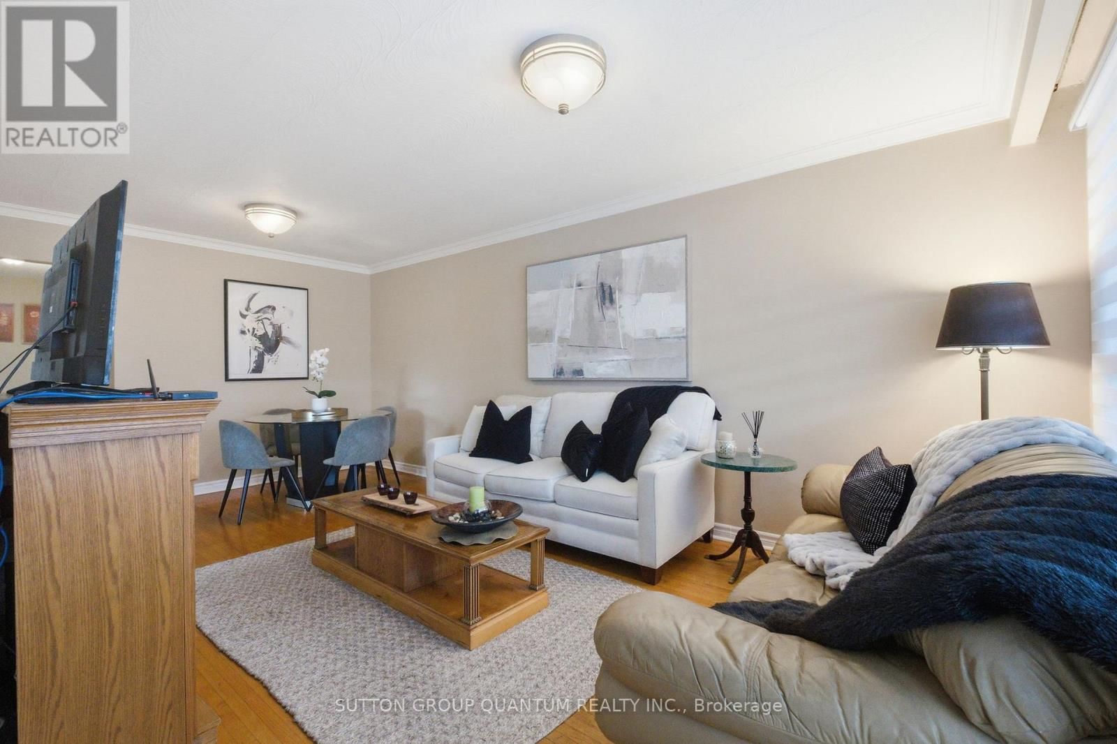 1257 ALEXANDRA AVENUE Image 10