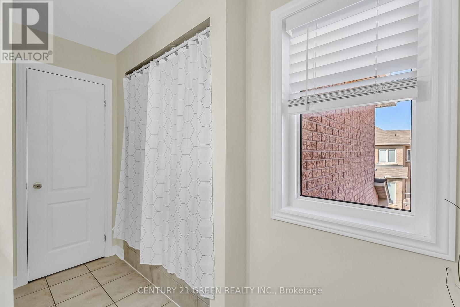 37 TUNDRA SWAN ROAD Image 37