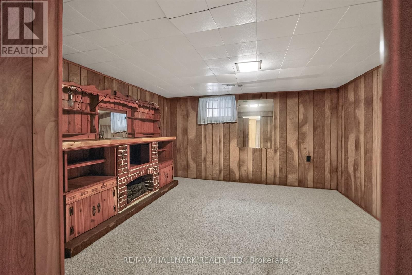 50 DORKING CRESCENT Image 25