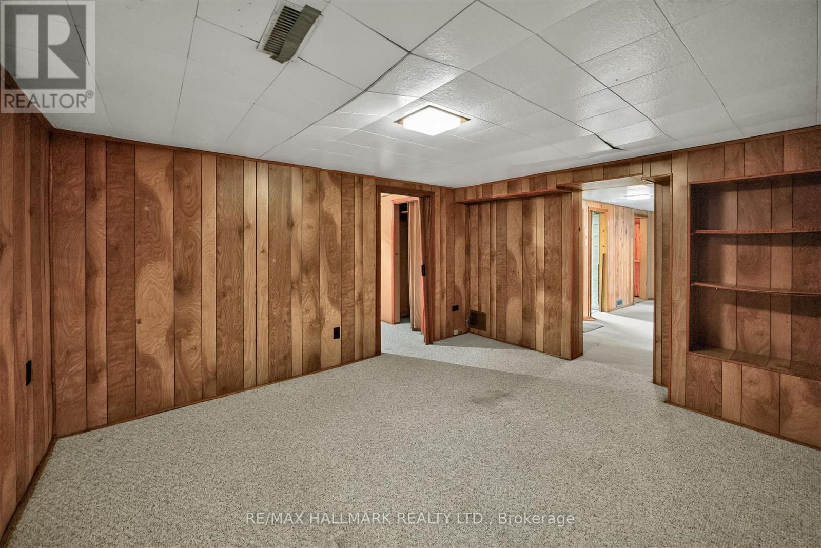 50 DORKING CRESCENT Image 27