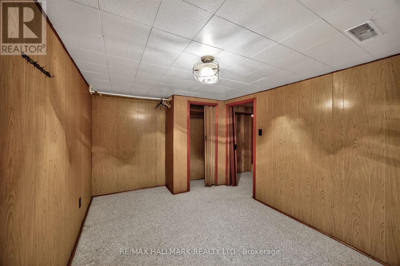 50 DORKING CRESCENT Image 29