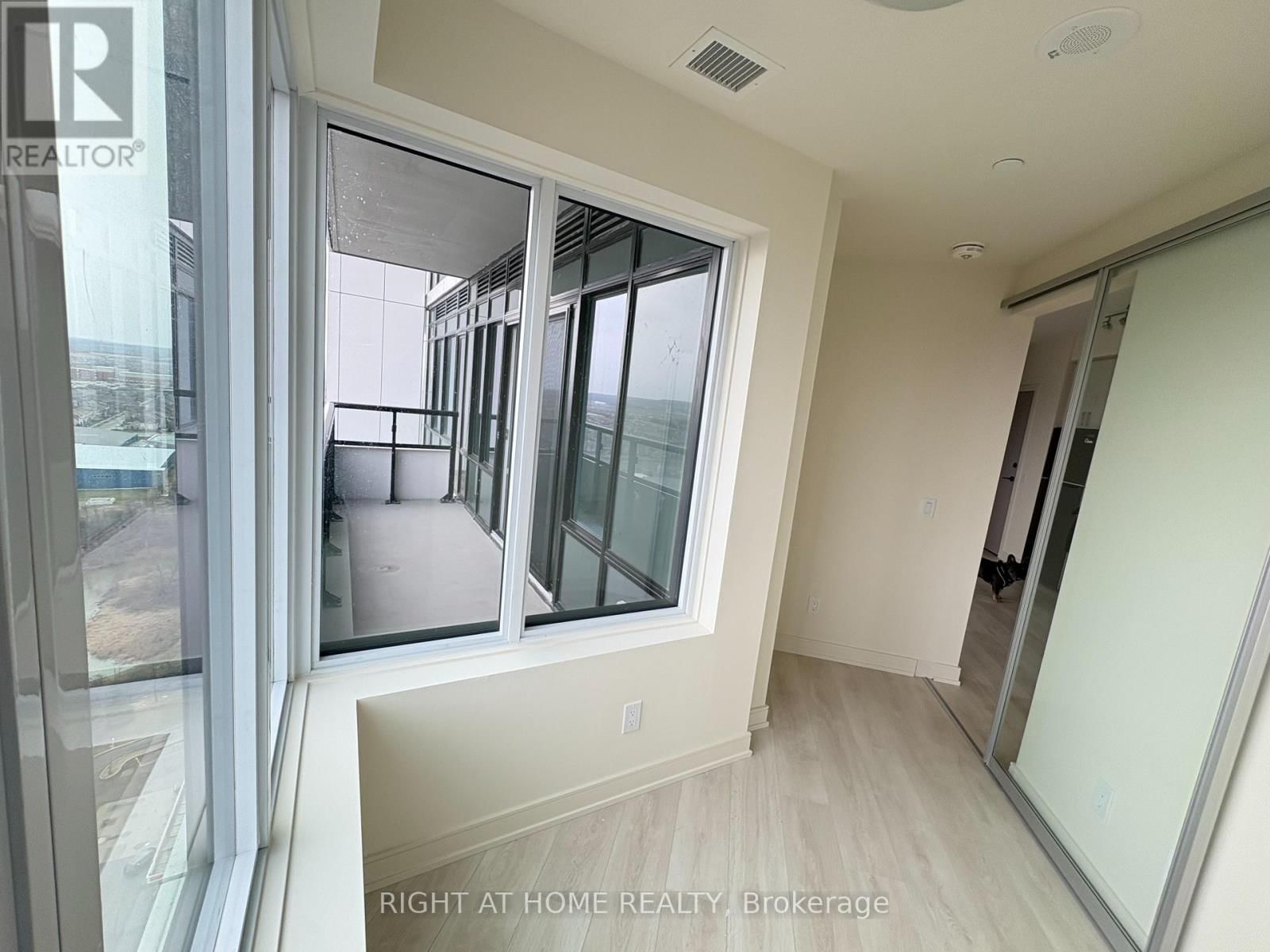 2307 - 8020 DERRY ROAD Image 11