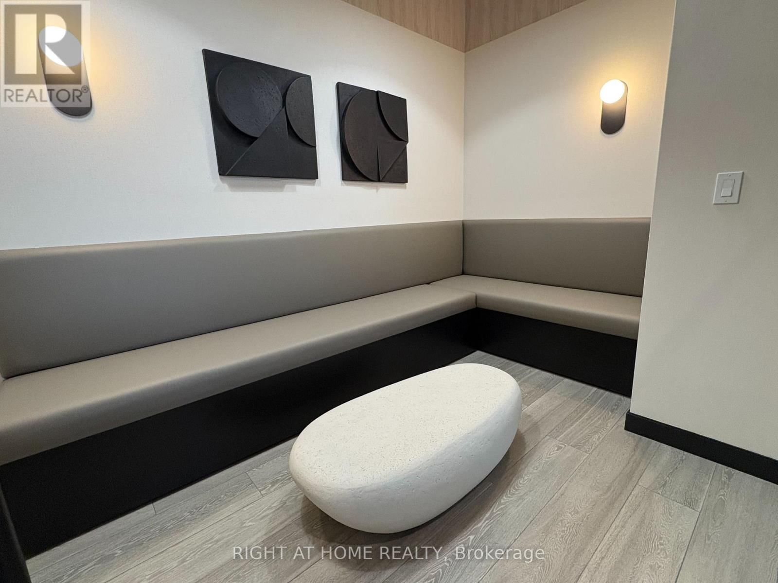 2307 - 8020 DERRY ROAD Image 19