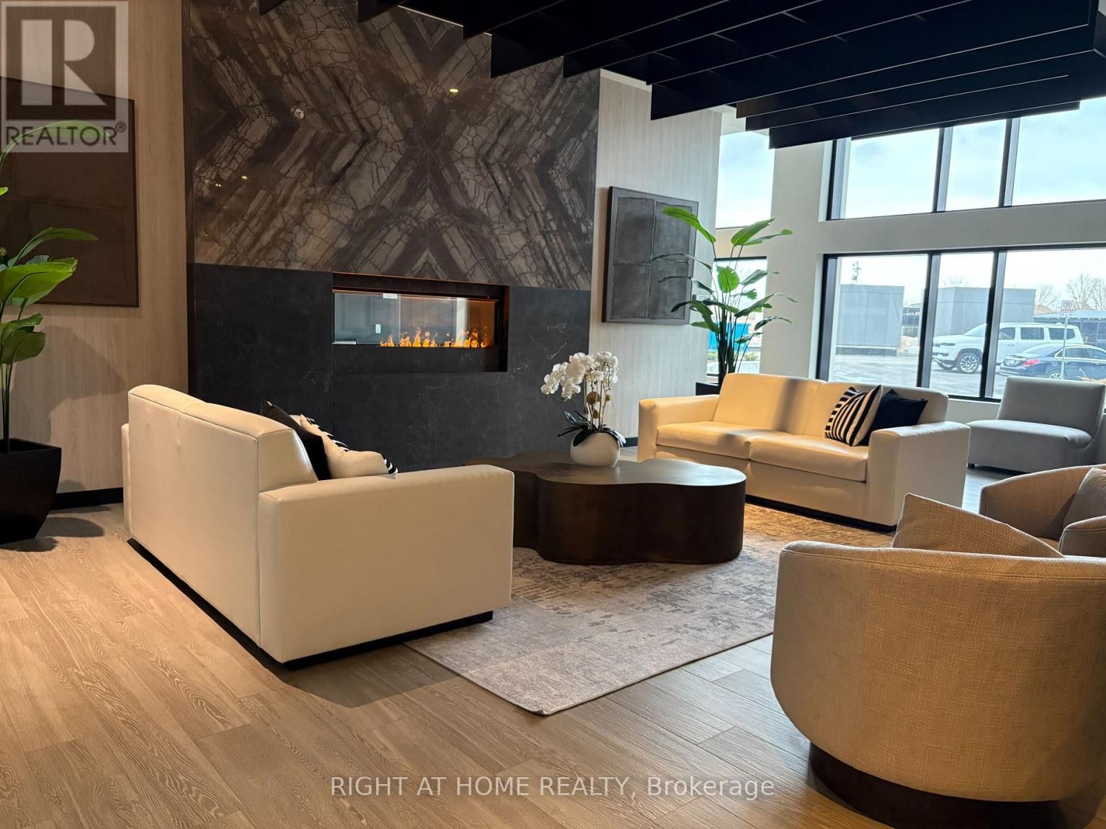 2307 - 8020 DERRY ROAD Image 20