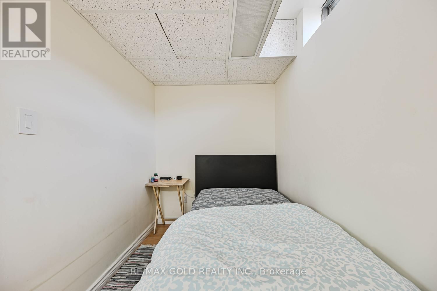 30 WICKSTEAD COURT Image 46