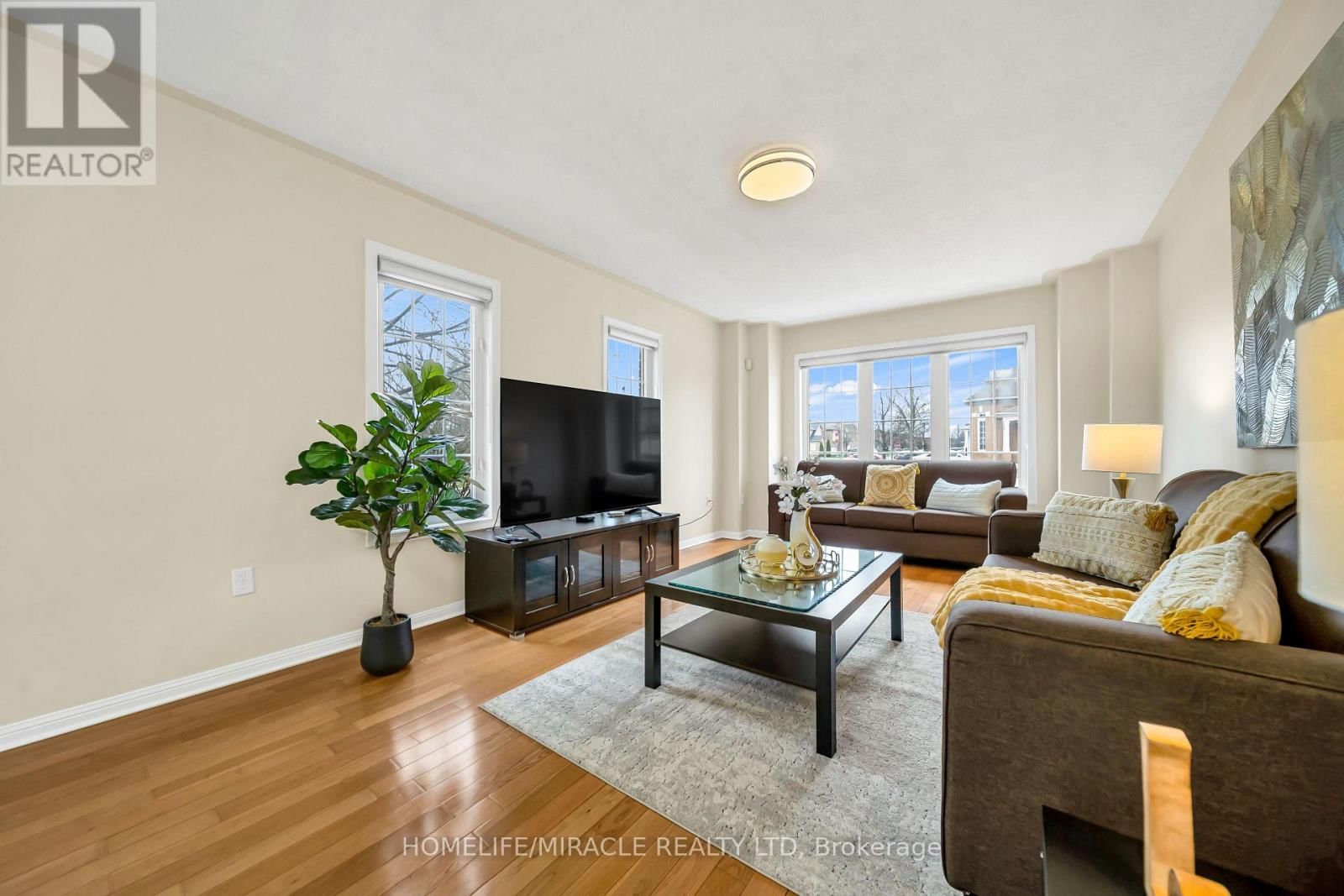 30 ORANGEGROVE DRIVE Image 13