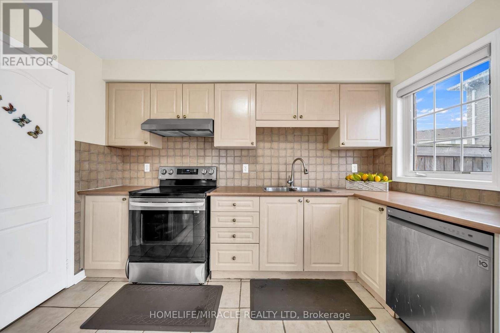 30 ORANGEGROVE DRIVE Image 23