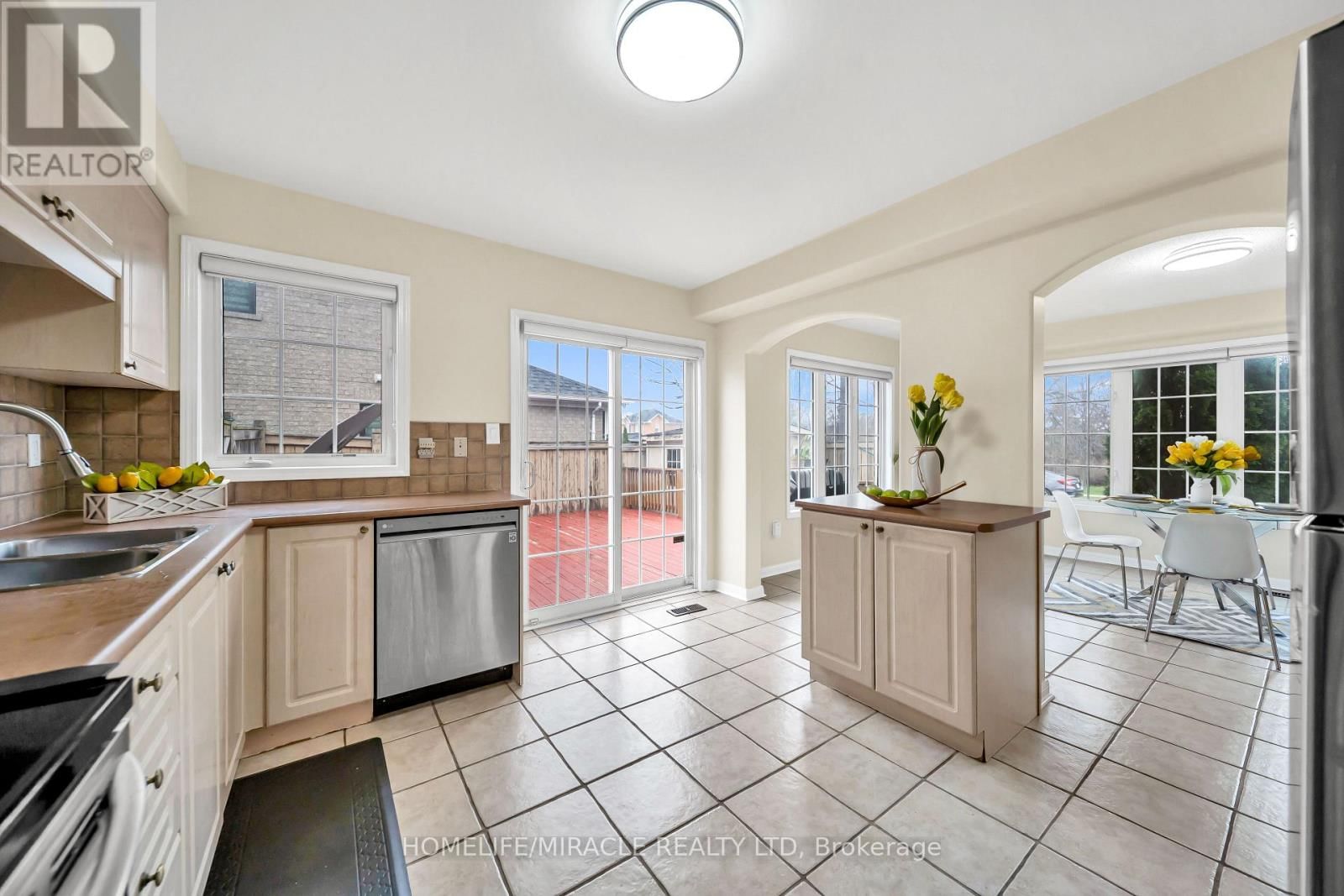 30 ORANGEGROVE DRIVE Image 24