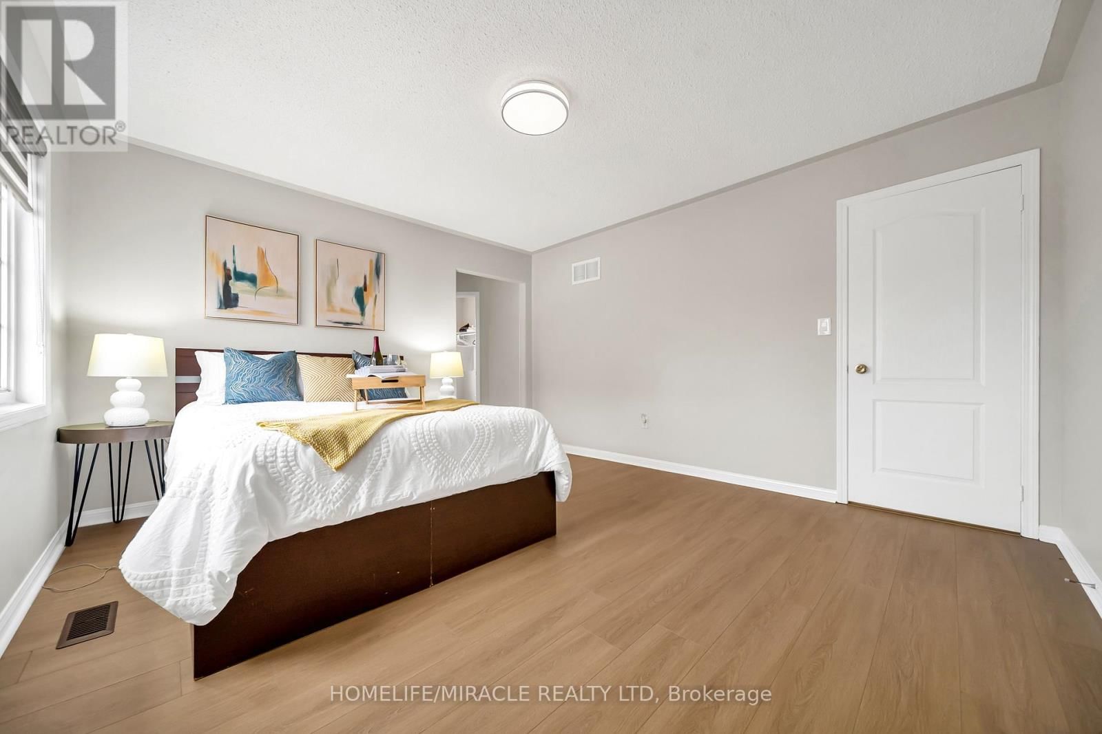 30 ORANGEGROVE DRIVE Image 28