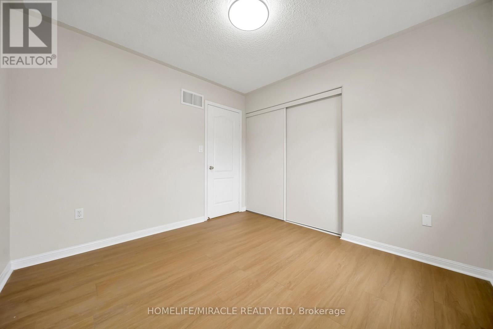 30 ORANGEGROVE DRIVE Image 37