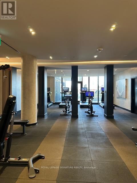 1220 - 270 DUFFERIN STREET Image 17