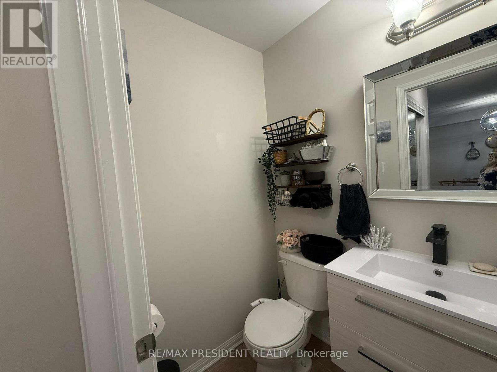 630 CARGILL PATH Image 11