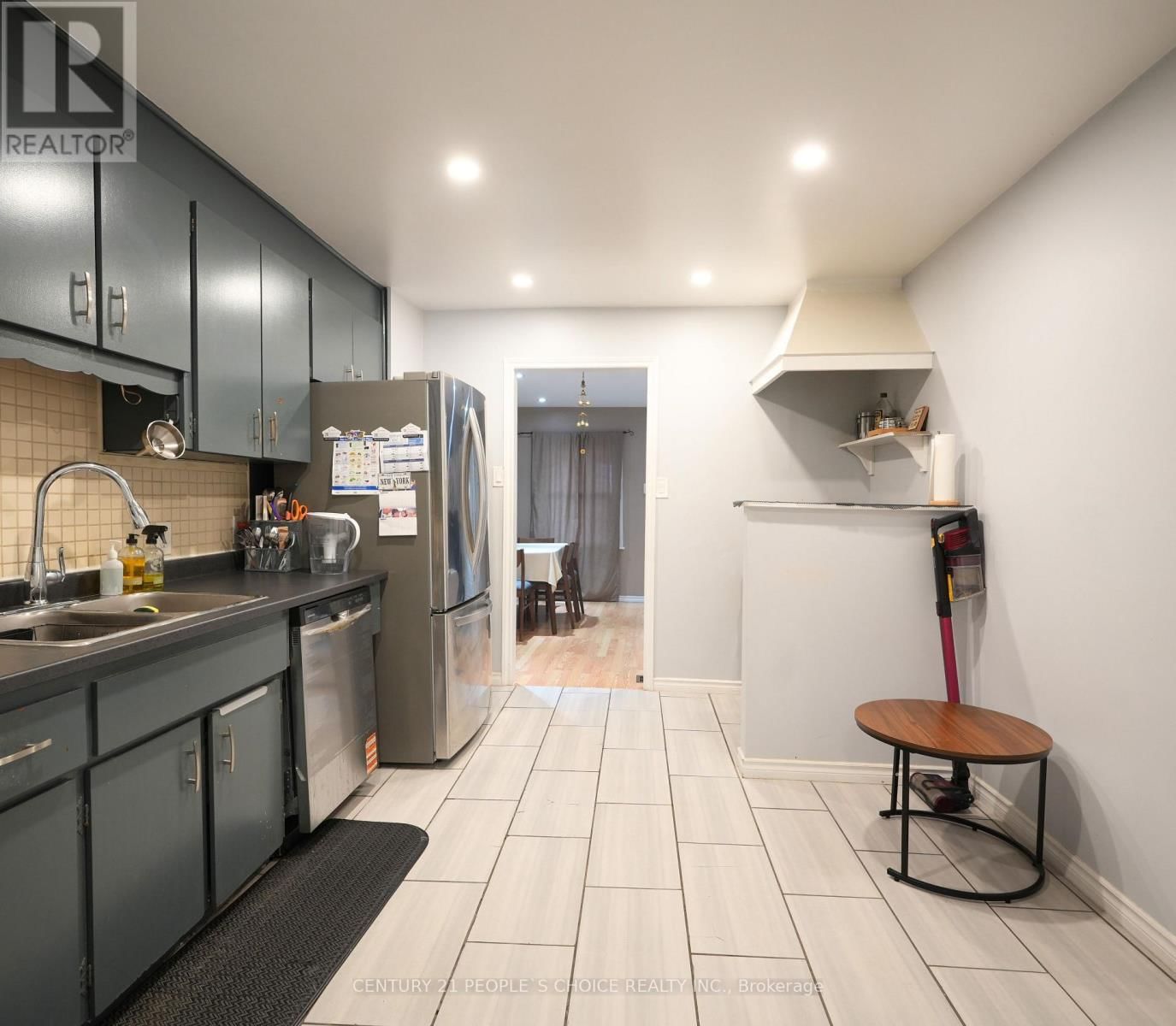 150 SPEARS STREET, TORONTO STREET Image 5