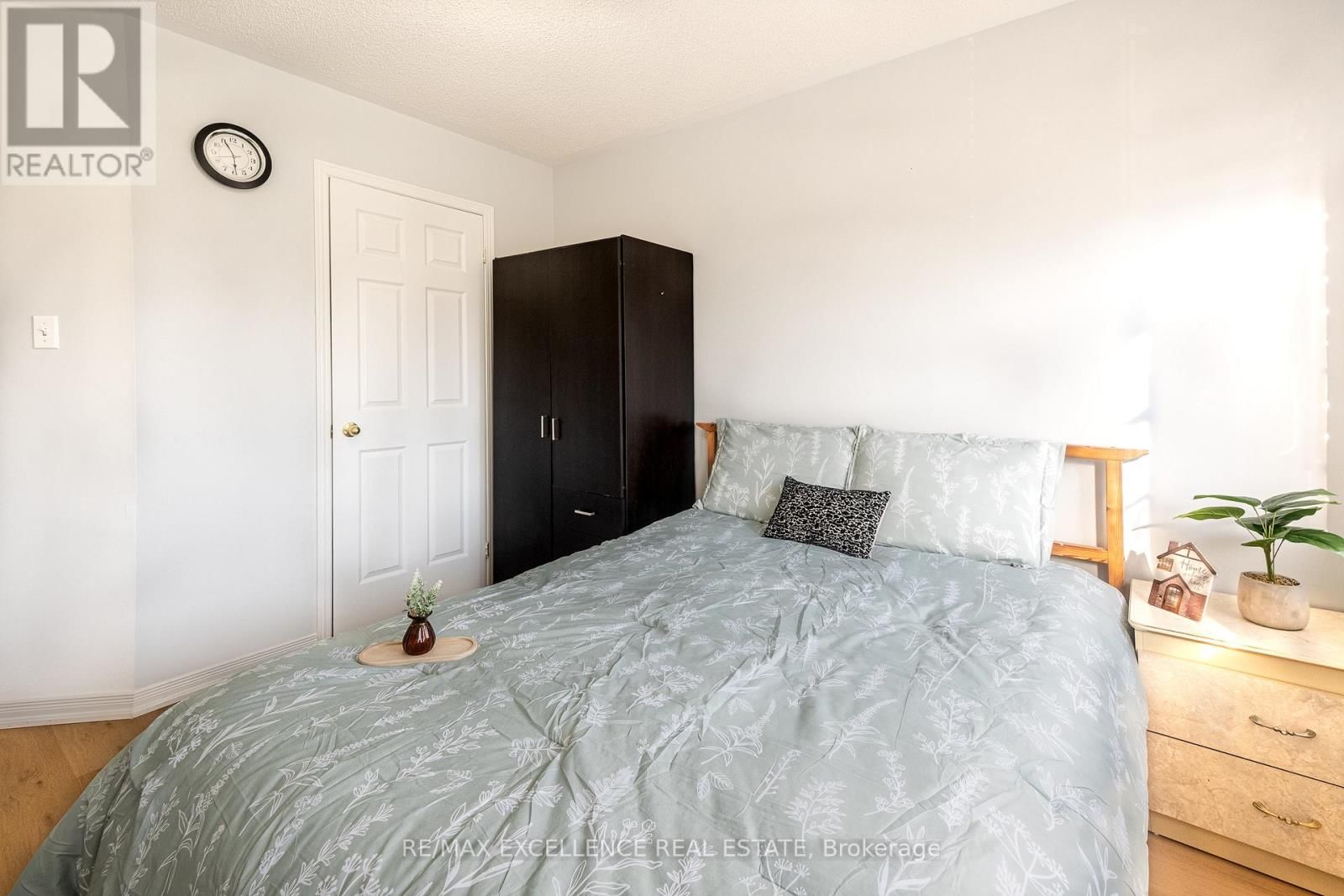 99 ROCKGARDEN TRAIL Image 19